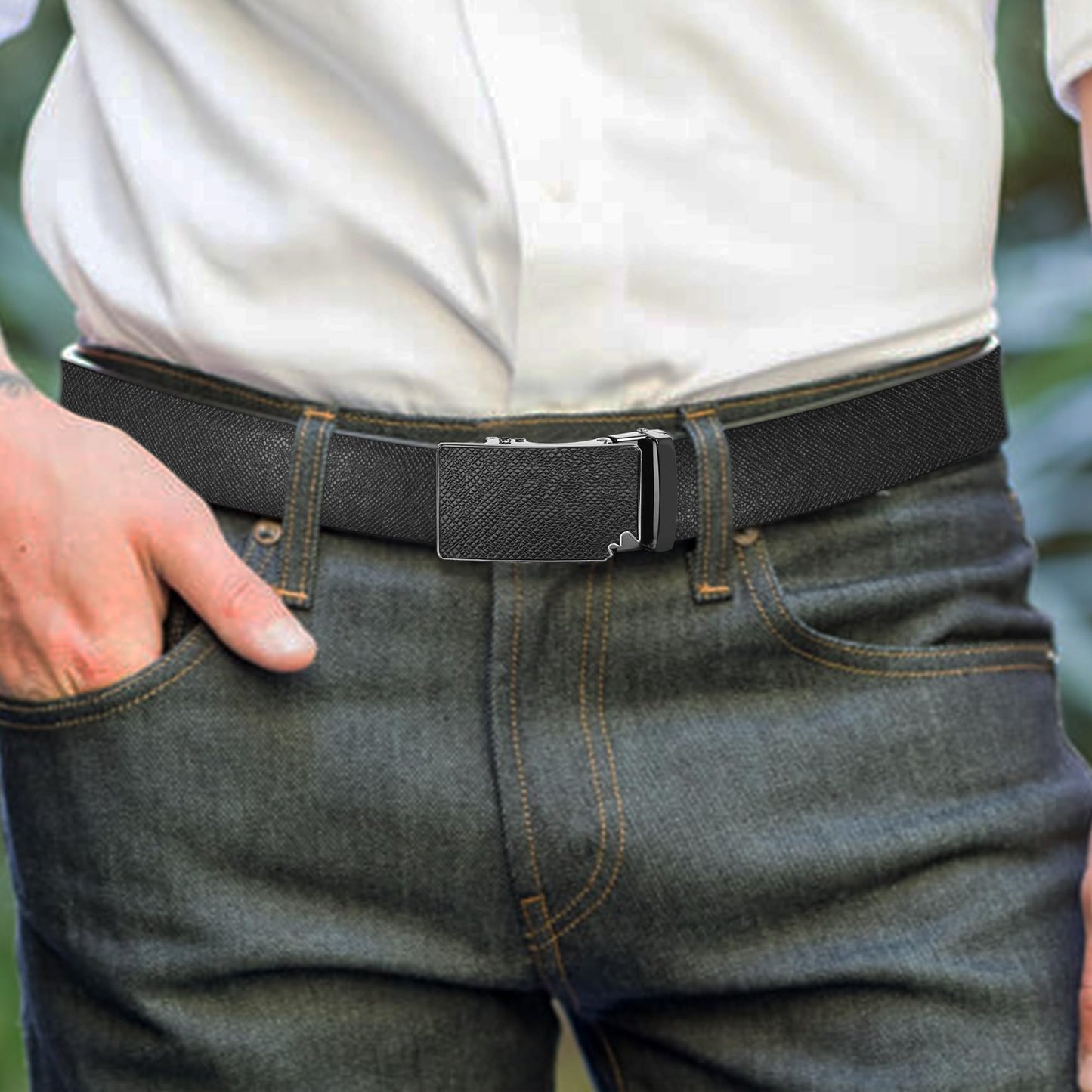 New product:Black Leather Silver Missing Corner Design - Unleashing Style with Elegance