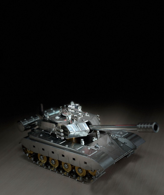 Metal Marvel 99 Static Tank in Stainless Steel - A Collector's Dream!